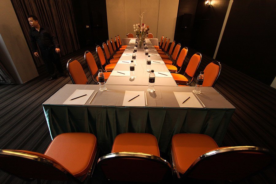 MEETING ROOM & BANQUETING CAPACITIES